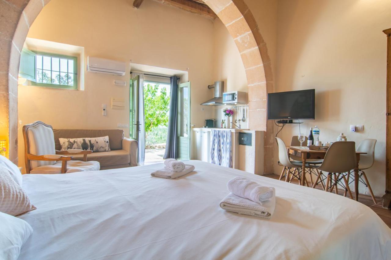 Finca Agroturismo Es Pujol Santanyi Bagian luar foto