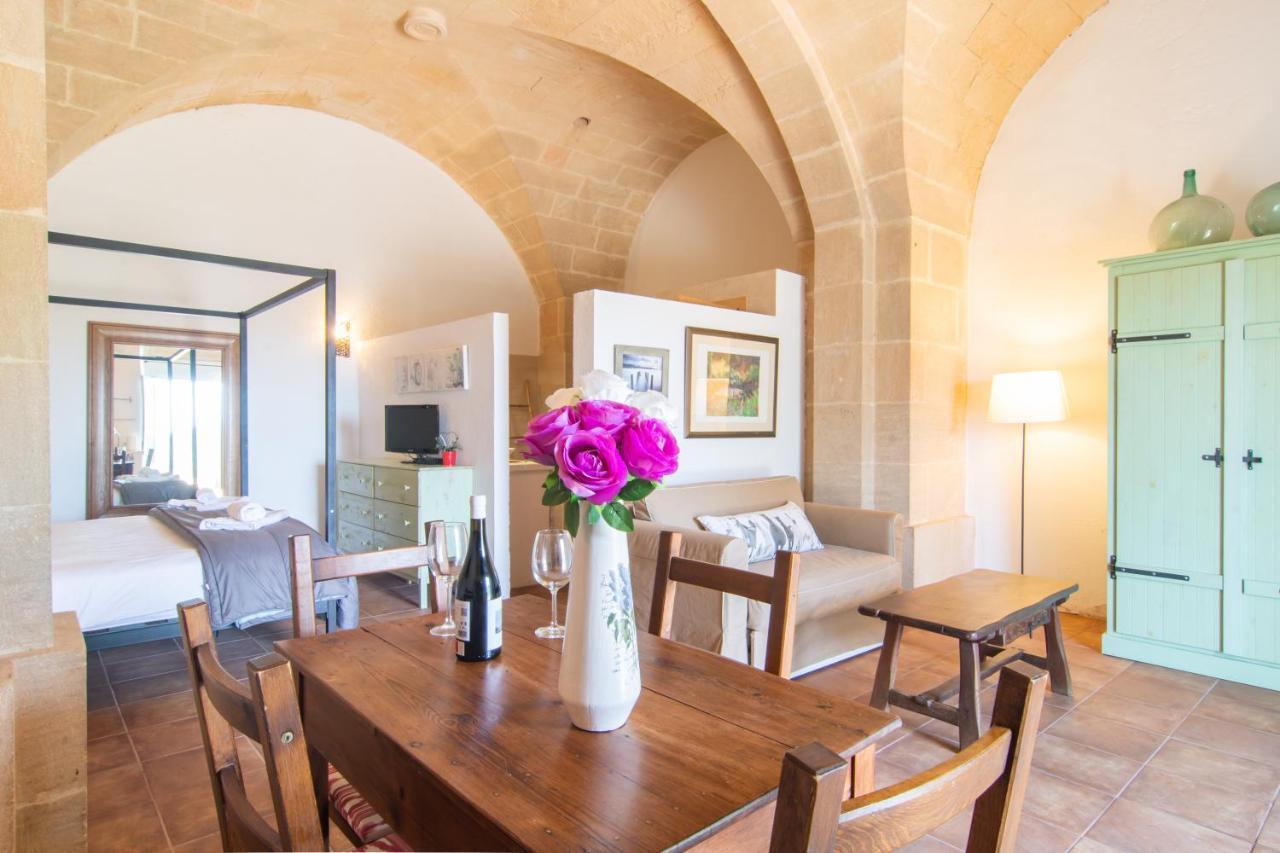 Finca Agroturismo Es Pujol Santanyi Bagian luar foto