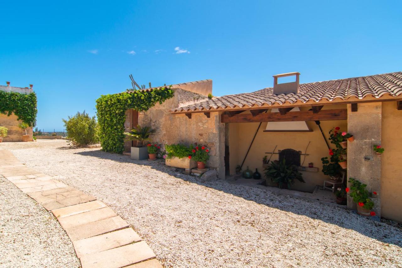 Finca Agroturismo Es Pujol Santanyi Bagian luar foto