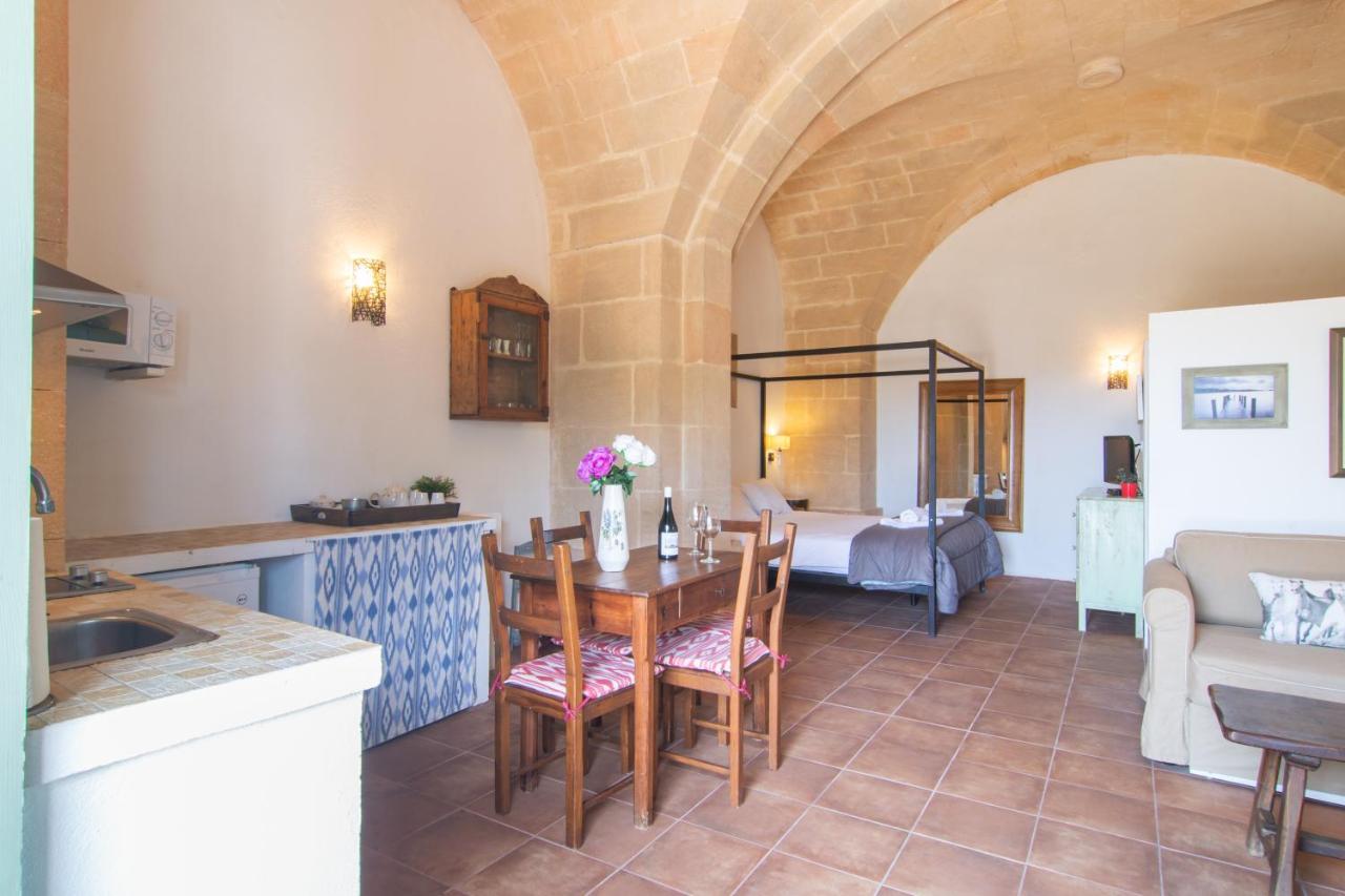 Finca Agroturismo Es Pujol Santanyi Bagian luar foto